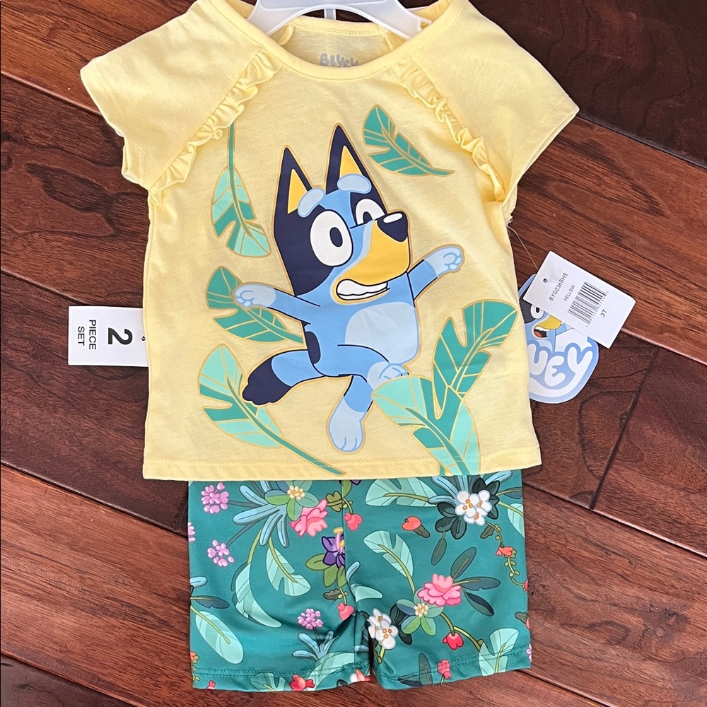 Bluey Yellow and Green Floral Pajama Short Set